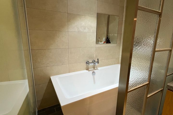 Room 603 2th image