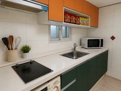 Cozy Home Unit 323 7th image