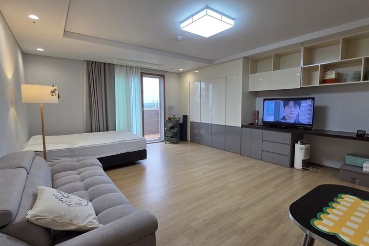Seongsan Home 2th image