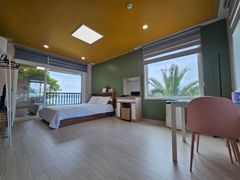 Mini Ocean View Room 204 0th image