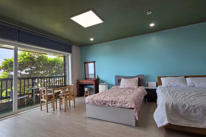 Couple's Ocean View Room 203 0th image
