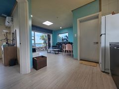 Suite 105 2th image
