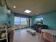Suite 105 1th image
