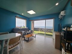 Suite 106 1th image