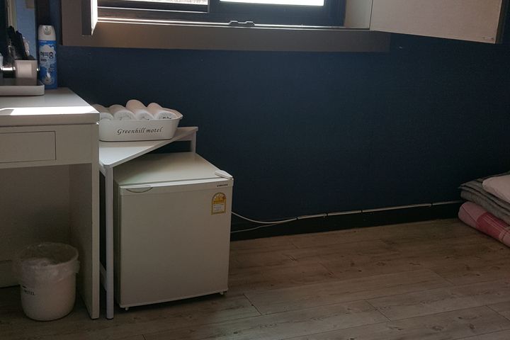 Ondol room for 2–3 people 1th image