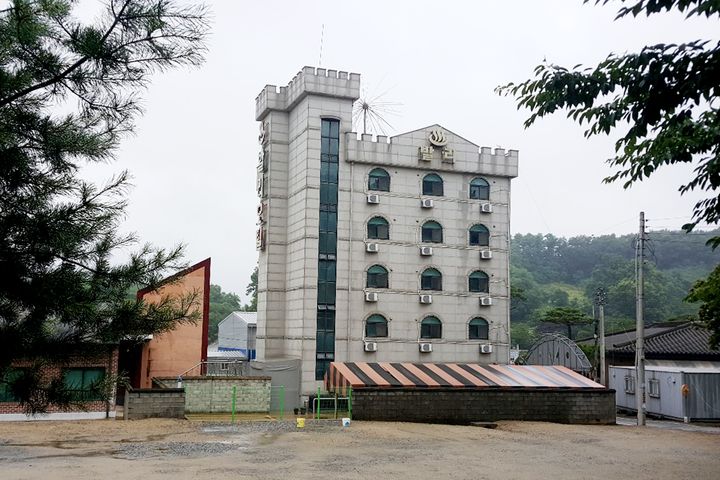 Ondol room for 2–3 people 4th image