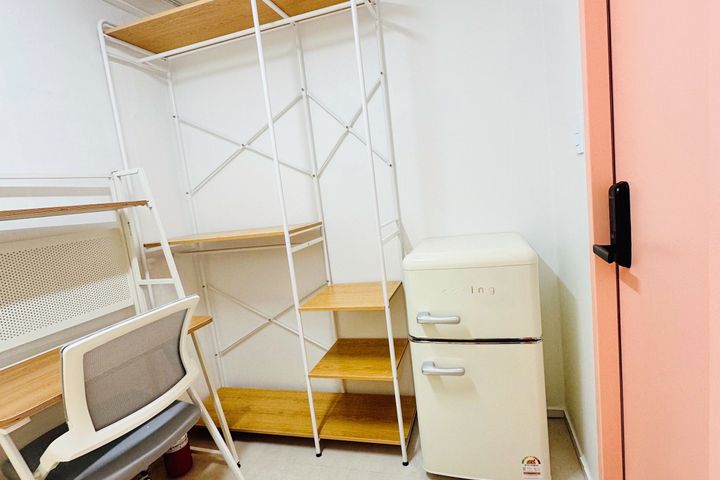 Sinchon Branch 30545 2th image