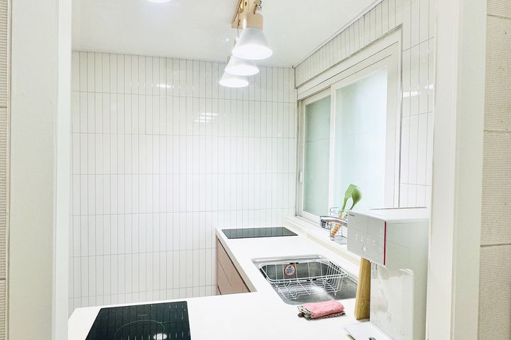 Sinchon Branch 30545 14th image