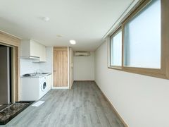 Ideally located right next to Jeungmi Station 9th image