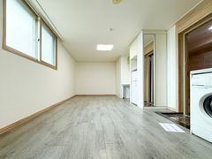 Ideally located right next to Jeungmi Station 4th image