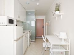 Women-Only Share House 3 0th image