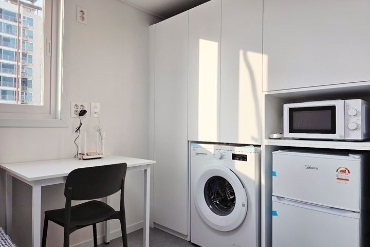 Fully furnished Goshiwon near Gwangnaru Stati 10th image