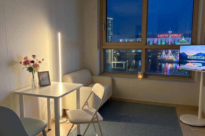 Lake View ๐ Cozy and Comfortable 1th image