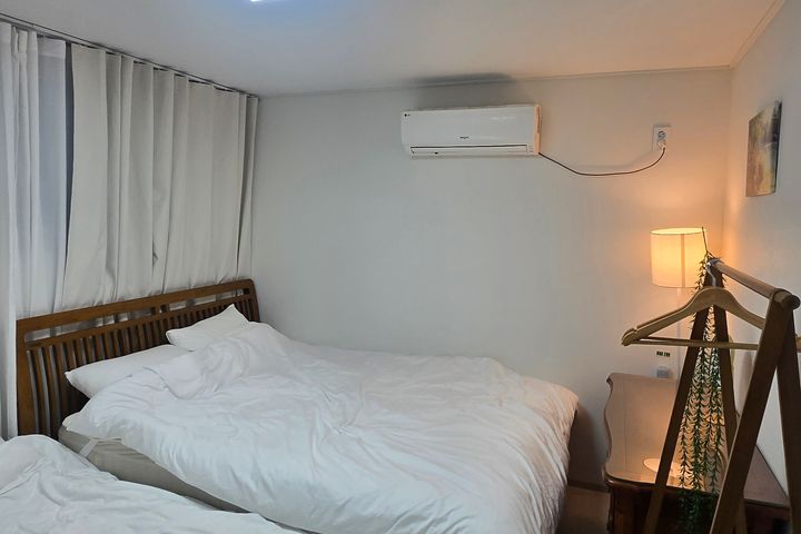 Yeoyu Stay Hongdae 15th image