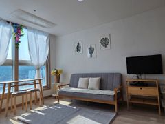 Fully furnished room near Seosan Lake Park 1th image