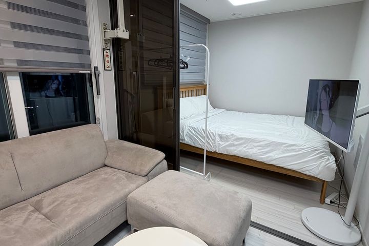 Unit 901, B91 5th image