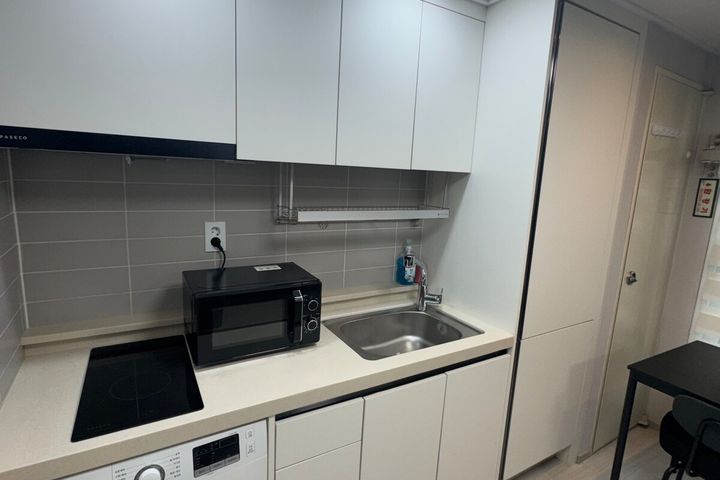 Unit 905, B95 0th image