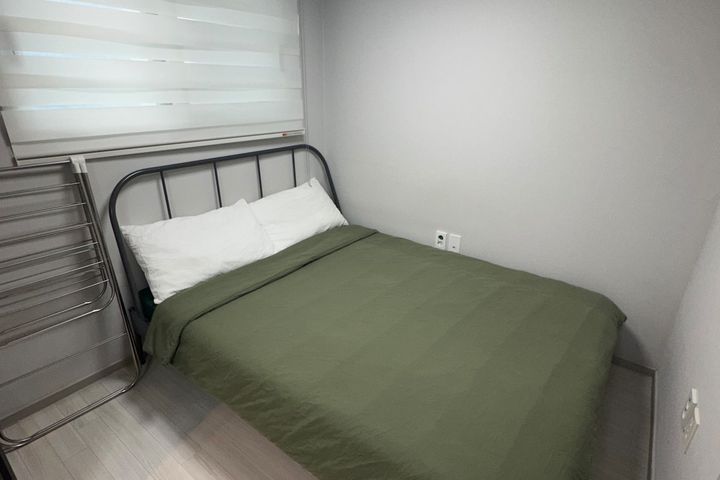 Unit 905, B95 5th image