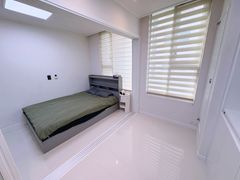 H41, Room 401 9th image