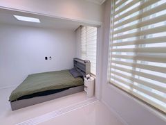 H41, Room 401 12th image