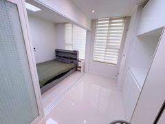 H41, Room 401 7th image