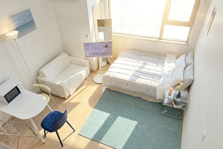 Spacious duplex 💙 1 minute from Sungshin Wom 0th image