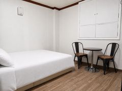 Monthly Rental House (1 Double Bed) 4th image