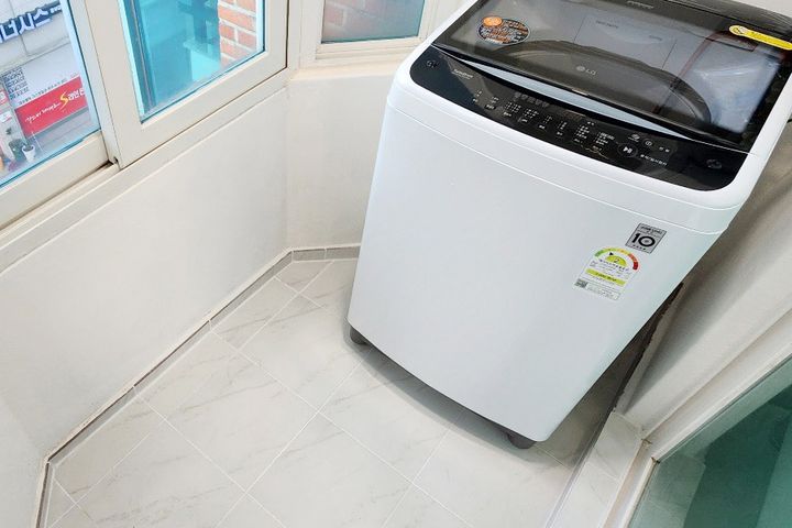 Wonju Fully Furnished Unit 304 4th image