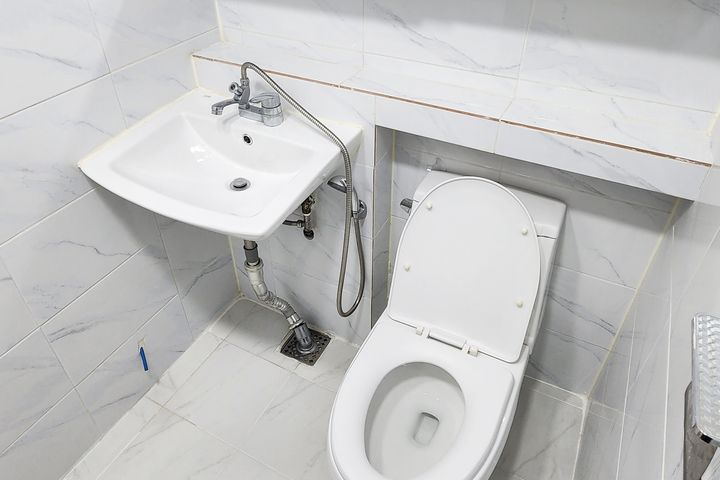 Wonju Fully Furnished Unit 304 9th image