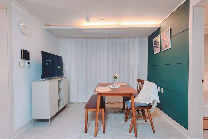 Brand-new 2-room unit in Seonyu – near Hongda 0th image