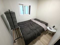 Two-room apartment 30 seconds from Sagajeong  3th image