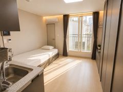 Quiet studio apartment in the hot spring dist 0th image