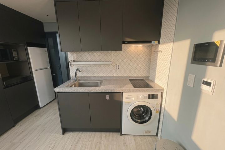 Quiet studio apartment in the hot spring dist 3th image