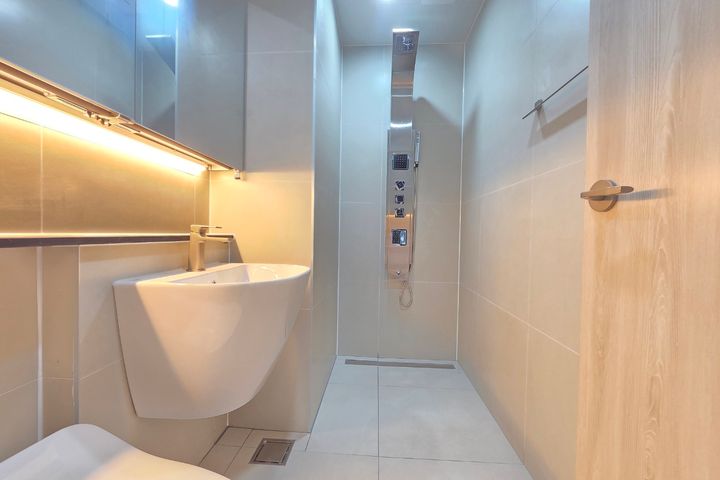 Newly built officetel near Jungang Station 5th image