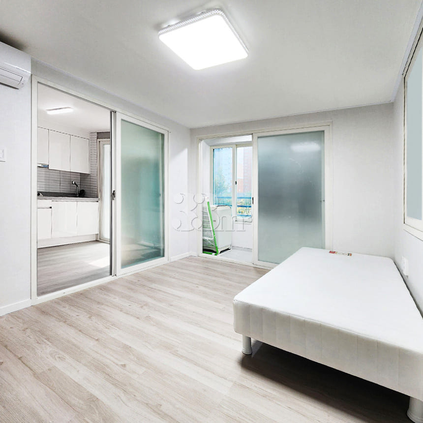 Fully furnished 1.5-room unit in Wonju 3th image