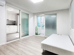 Fully furnished 1.5-room unit in Wonju 3th image