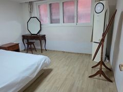 Two-room apartment near Hapjeong Station, Man 4th image