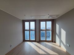 Newly built, fully furnished, hotel-style res 1th image