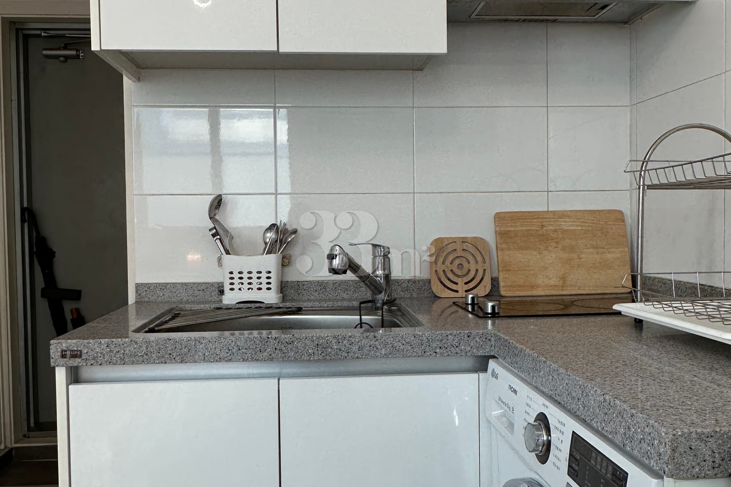 4 min from Hongdae Station / Rooftop 9th image