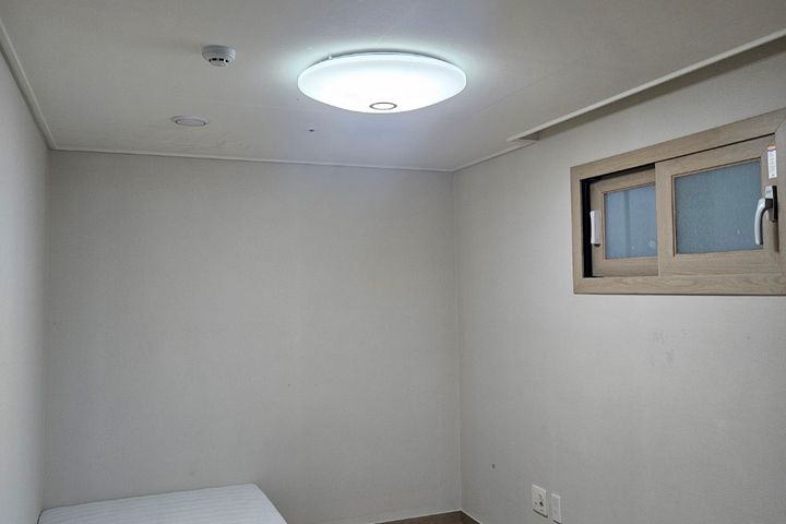 A quiet and convenient home 6th image