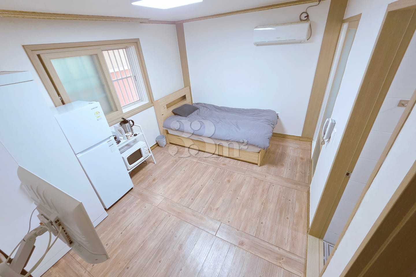 Studio apartment near Chonnam National Univer 1th image