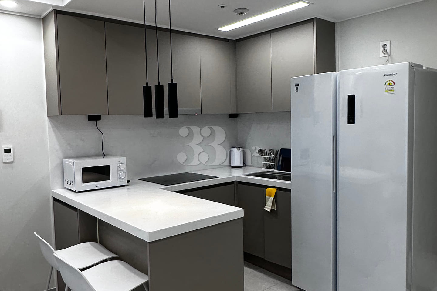 Gildong Fully Furnished Queen T66 13th image