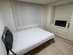 Gildong Fully Furnished Queen Room E3 1th image