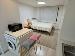 Gildong Fully Furnished Queen Room E3 0th image