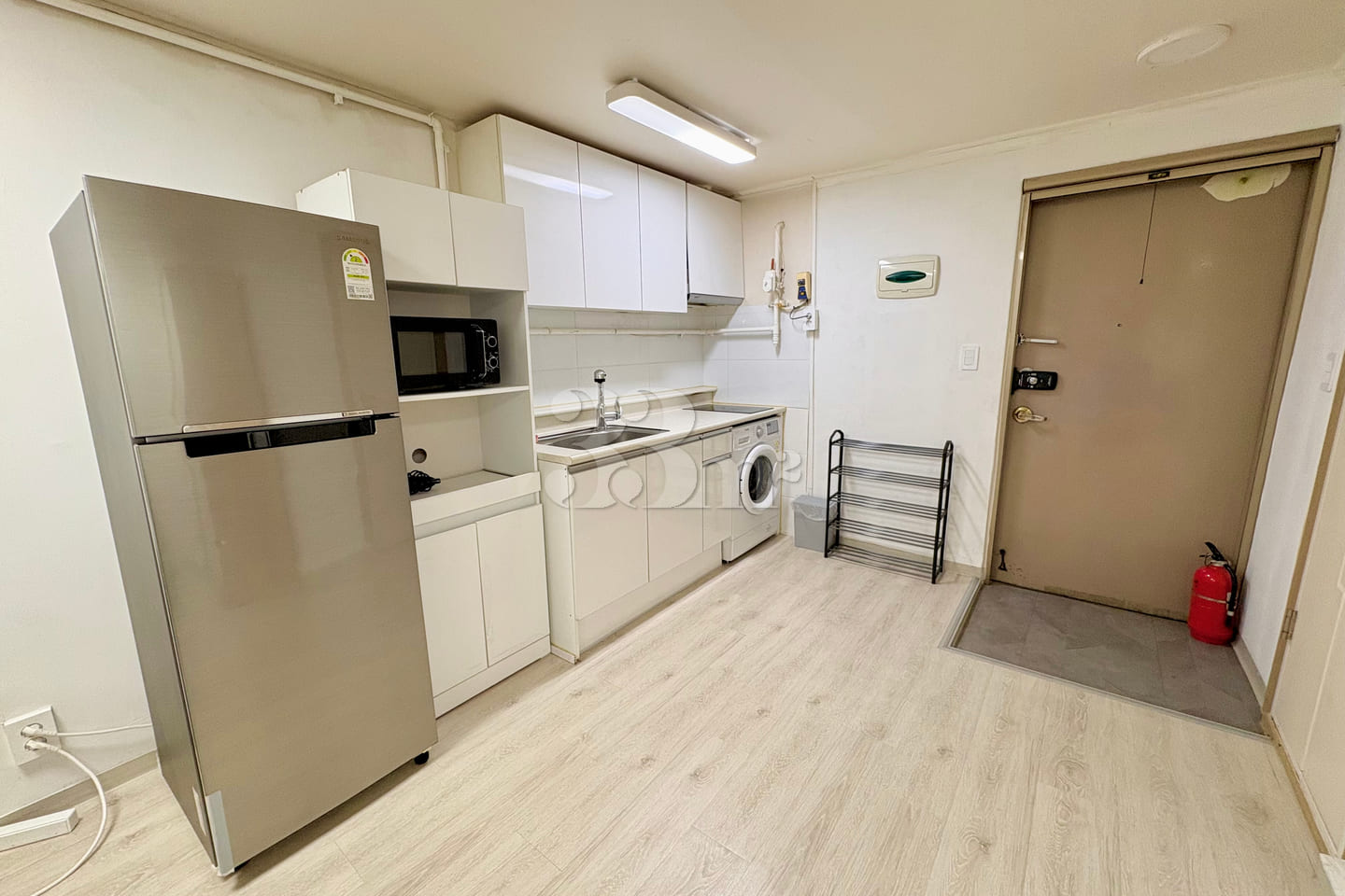 Gildong 3-Person Fully Furnished J2 1th image