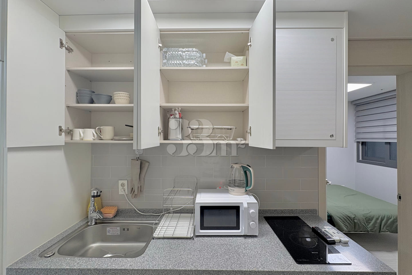 Seoul Station Fully Furnished 2-Room Unit (L2 4th image