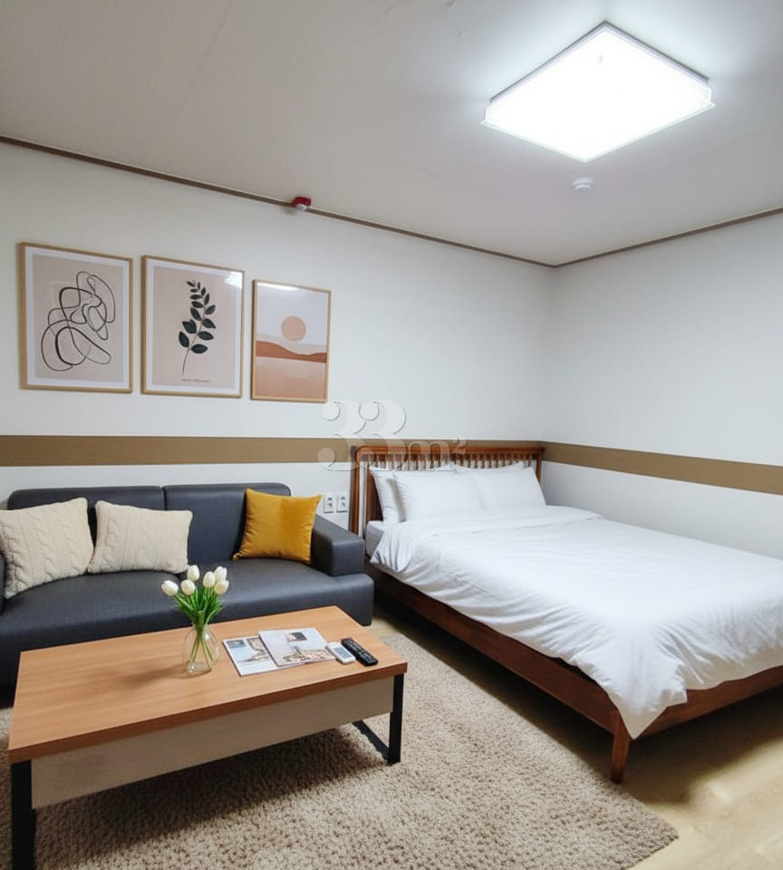 Dongdaemun Fully Furnished Unit with 3 Queen  0th image