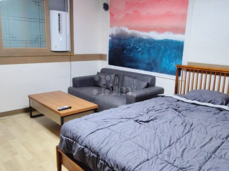Dongdaemun Fully Furnished Unit with 3 Queen  7th image