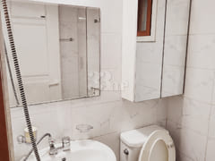 Fully furnished studio (Unit 4) with parking  8th image