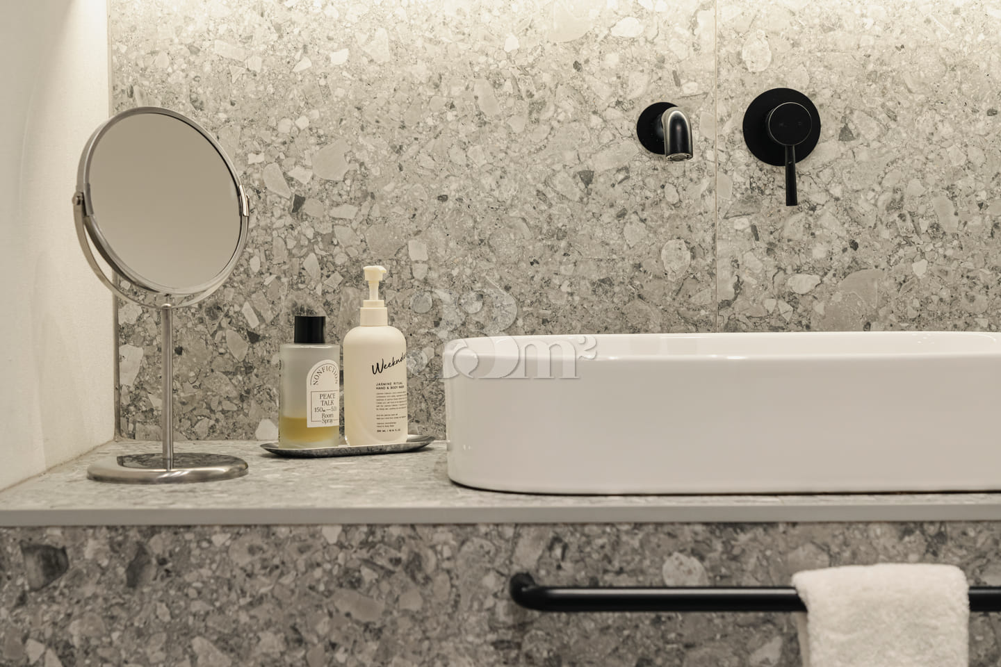Lotte Tower Bedroom 2 (Bathroom 2) 8th image